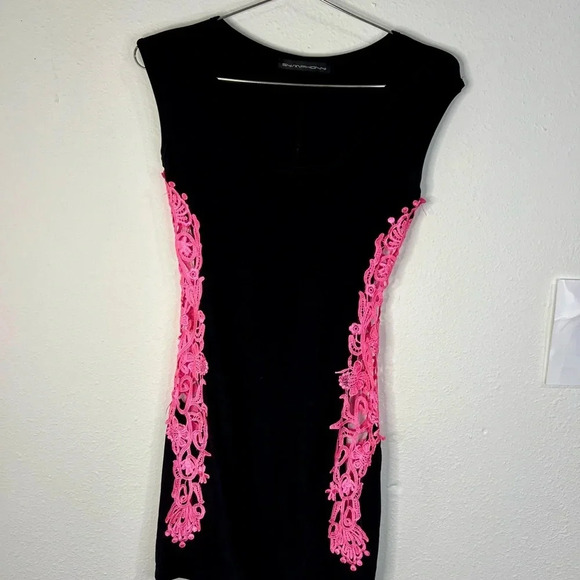 Symphony Black Dress Pink Open Cutout Stitch Sides Bodycon Mini Dress Size Small - Picture 2 of 15
